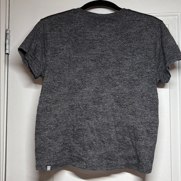 Lululemon Swiftly Breathe Crew in Black/White - Picture 5 of 5